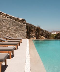 Alternative view of Paros - Viva I