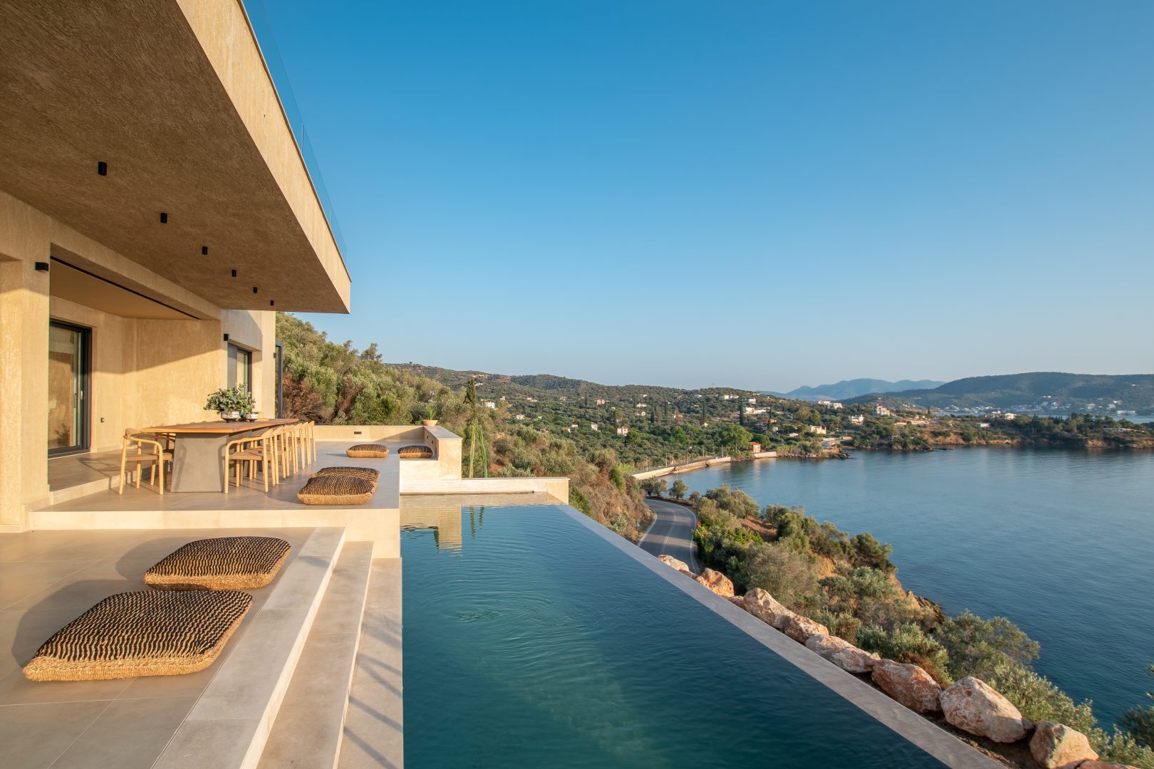 POROS VIEW