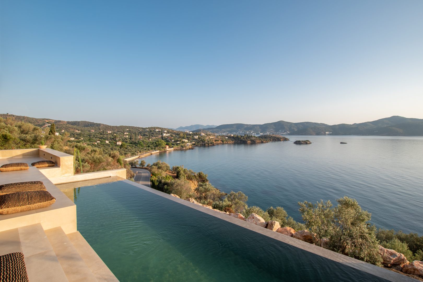 POROS VIEW