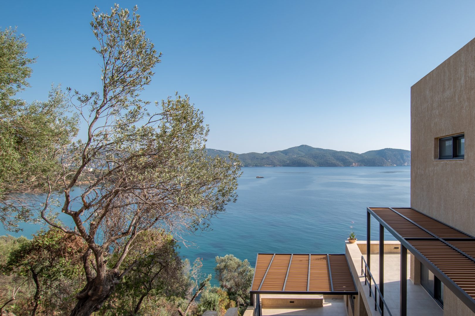POROS VIEW